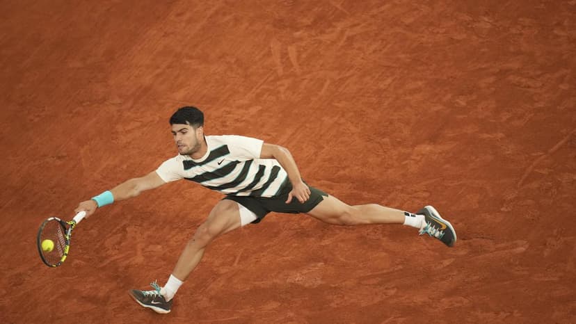 2025's Golden Athletes: Records Shattered, Legends Forged