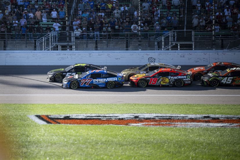 Chase Elliott Aims for Repeat Win at Hollywood Casino 400