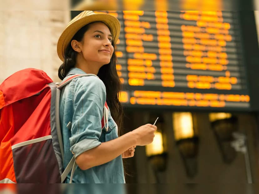 Gen Z Fuels 2026 Travel Boom: Bookings Surge!