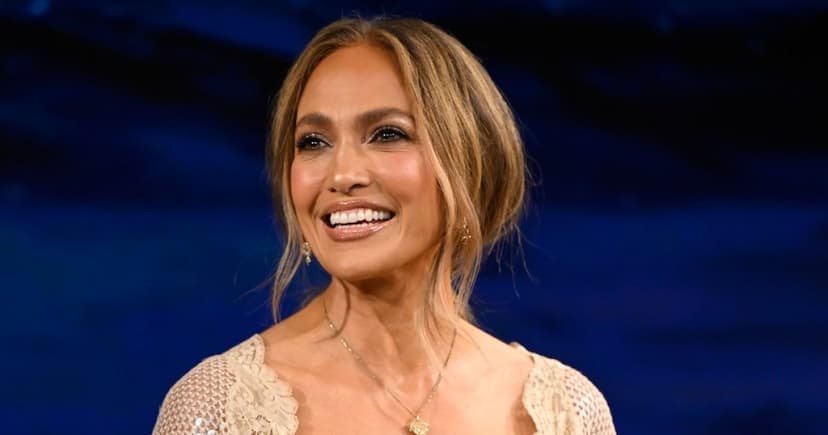 Jennifer Lopez Haunted by Passing on Oscar-Nominated Role in Unfaithful