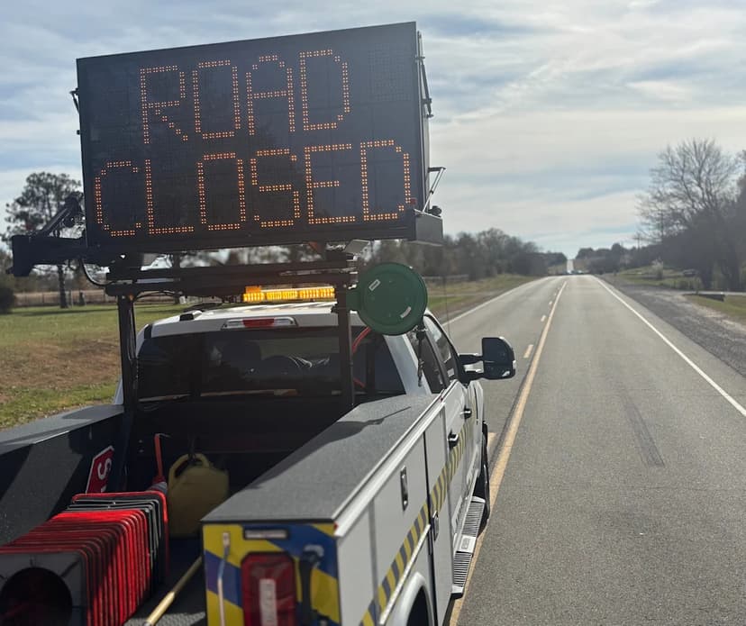 4 Kansas Officers Wounded in Domestic Violence Shooting, Suspect Killed