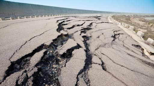 4.1 Quake Shakes Leh, India at Shallow Depth
