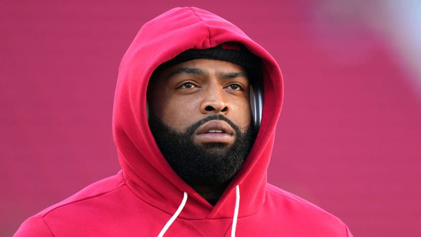 49ers Contract Stalemate: Trent Williams' Future Uncertain