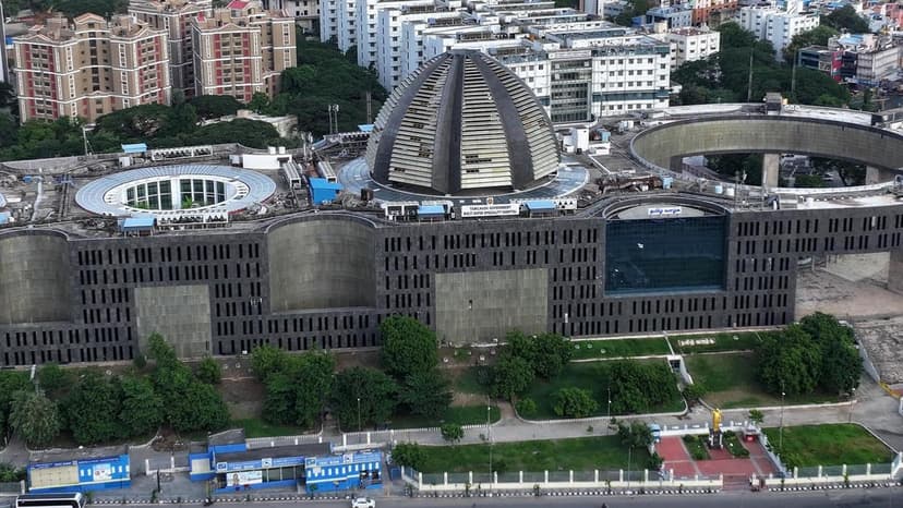 Tamil Nadu Govt Hospital Achieves 500 Robotic Surgeries