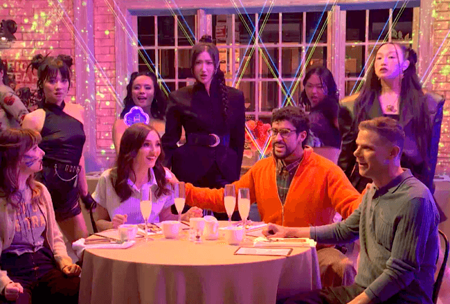 SNL Sketch Hilariously Parodies Netflix Mega-Hit