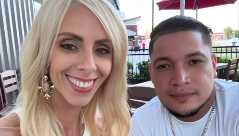 Karaoke Bar Love Story Culminates in Wedding