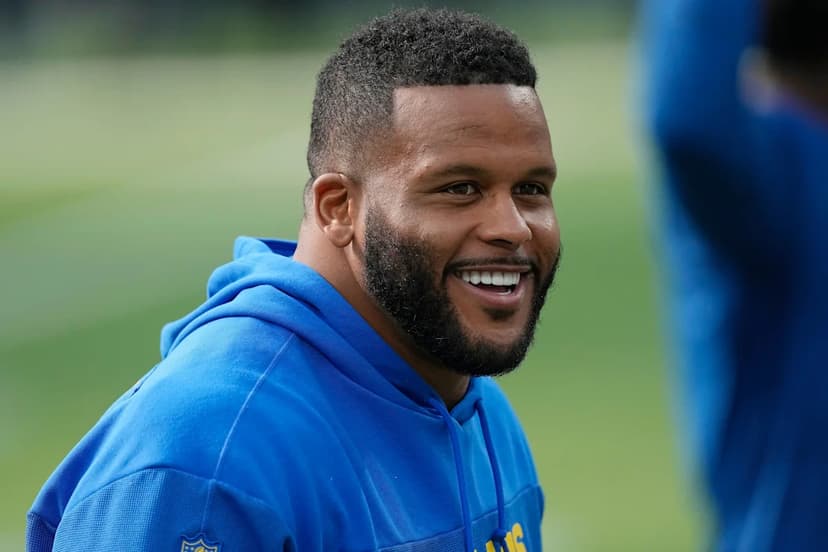 Aaron Donald Returns: Rams' Defensive Star Back on Field
