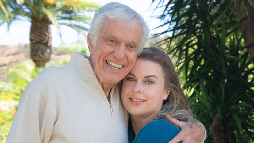 Hollywood Couple Defies Age Gap: 18 & 42 Start A Family