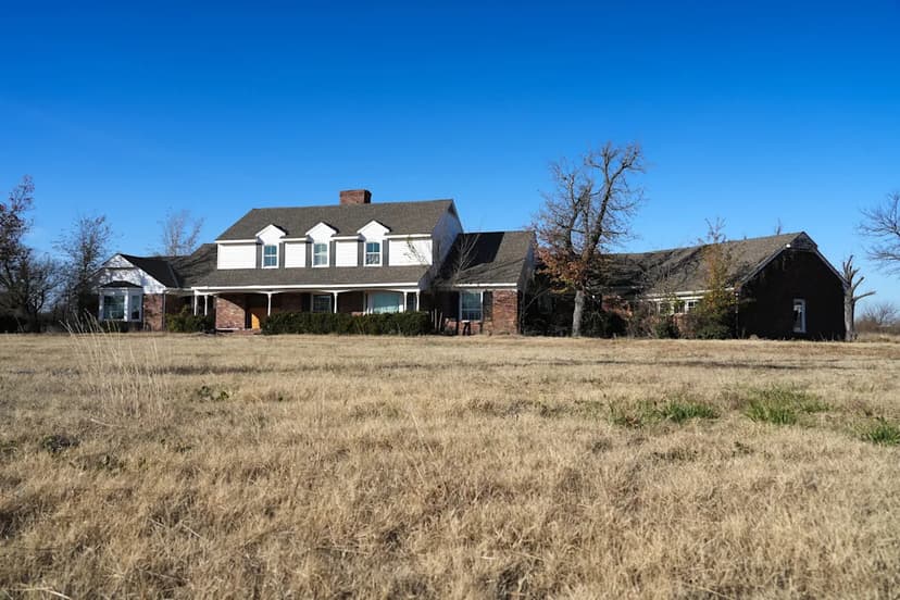 OKC Eyes Action on Crumbling Estate Near Chisholm Creek