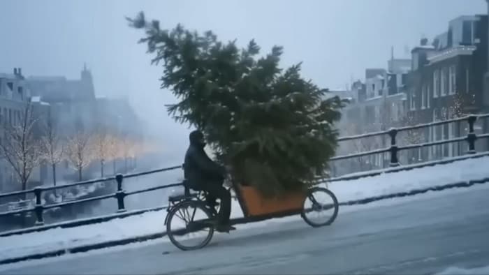 AI Ad Fiasco: Brands Risk "Creepy" Content