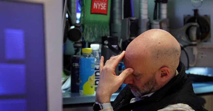 AI Anxiety Grips Wall Street Amidst Sector Disruption