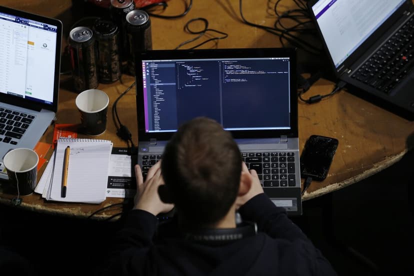 AI Sparks Bond Selloff in Software Sector