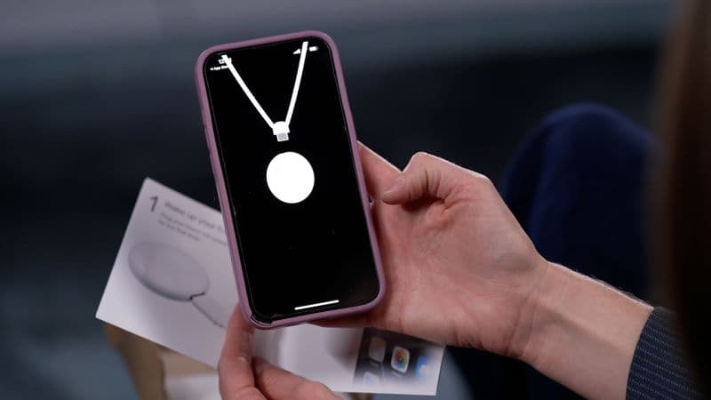 AI 'Friend' Pendant Sparks Backlash: Inventor Defies Critics, Sees Bright Future