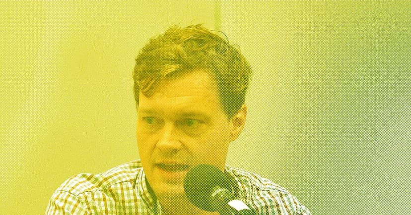 Journalist Launches AI-Powered Startup