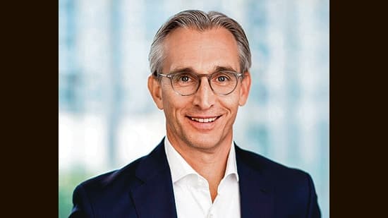 AI to Handle Hospital Paperwork This Year