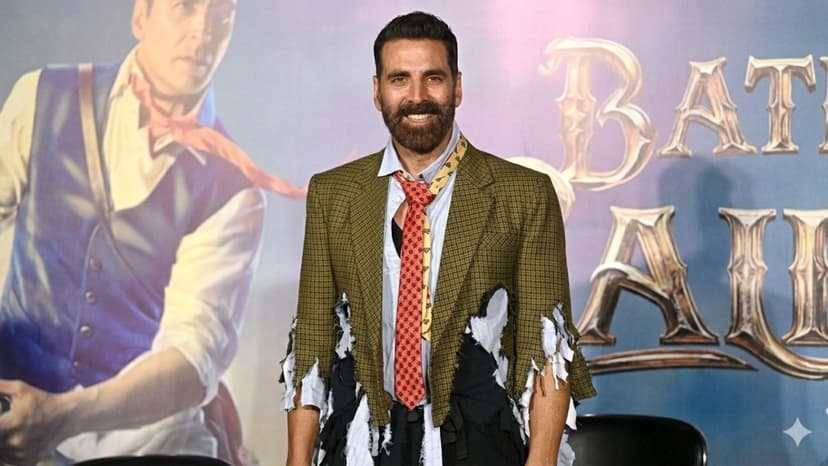 Akshay Kumar Undergoes Minor Eye Surgery
