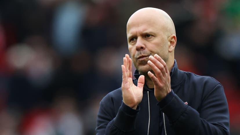 Al-Ahli Targets European Stars for Coaching Hot Seat