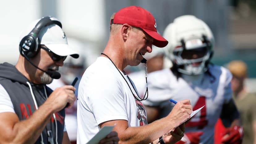 Alabama RB Crowell's Status Uncertain for Opener