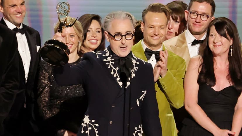 Alan Cumming's Emmy Speech: Register to Vote Now!
