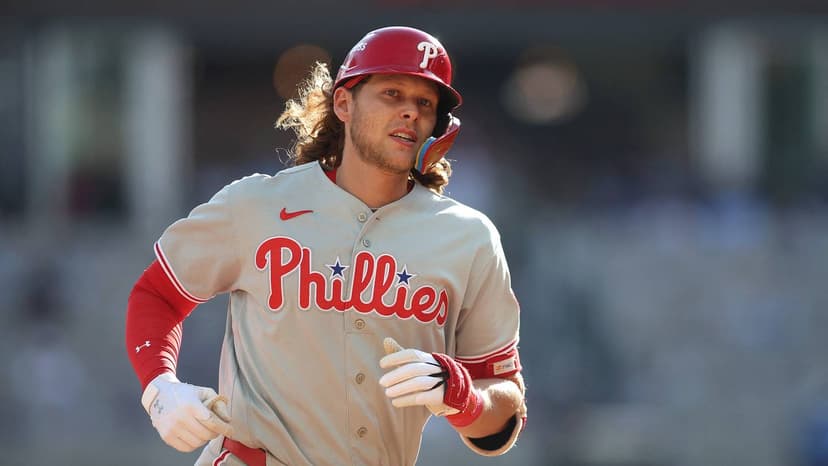 Bohm's Free Agency: Cards, Angels, Reds Emerge as Top Suitors
