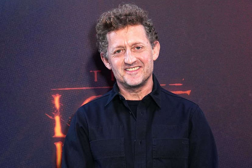 Alex Winter: No Hollywood Regrets for Family Man