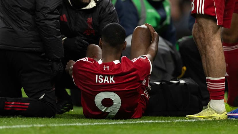 Anfield Fear: Isak's Broken Leg to Sideline Him Until March