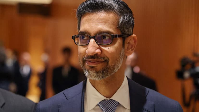 AI Ace: Alphabet's 3 Key Strengths Fuel Growth