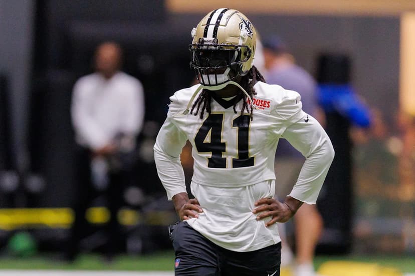 Alvin Kamara Practices Fully, Eyes Season Debut