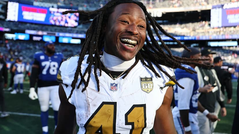 Saints RB Kamara Limited in Practice; Status Uncertain