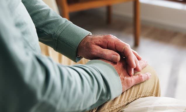 Revolutionary Blood Test Spots Alzheimer's Decades Sooner