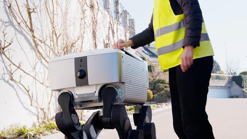 Amazon Buys Rivr: Robot Walker for Deliveries