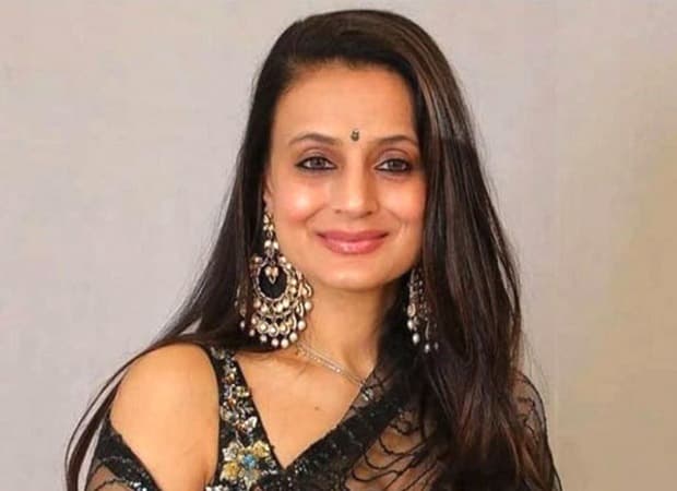 Ameesha Patel's Dubai Airport Ordeal: Hours of Delays!