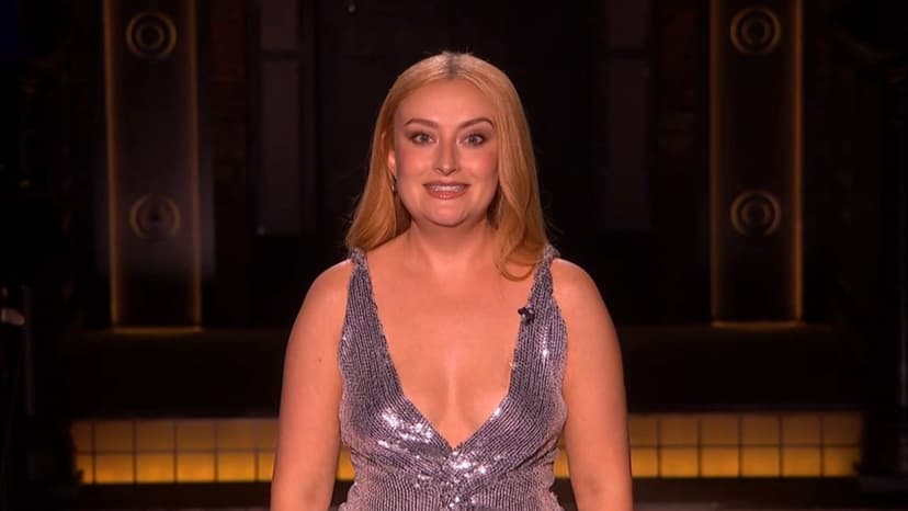 Amelia Dimoldenberg's SNL U.K. Monologue: Celebrities Not Dating Me?