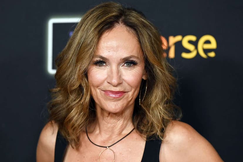 Amy Brenneman: Master's Degree Fuels Playful Acting Choices