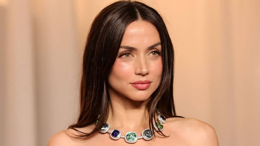 Ana de Armas Dazzles in Bold Louis Vuitton Gown