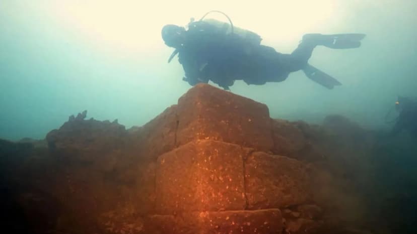 Ancient Underwater City Found Near Noah's Ark Site