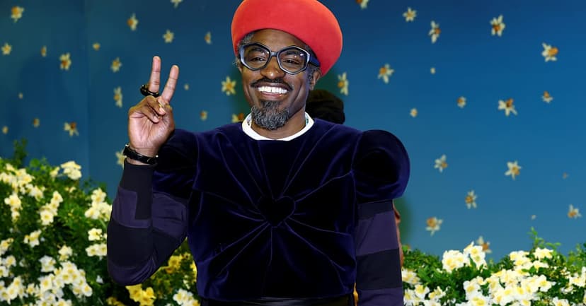 Rock Hall Famer André 3000 Makes Surprise ComplexCon Appearance