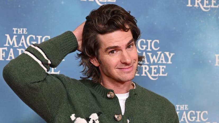 Andrew Garfield's Secret Instagram & Phone Addiction