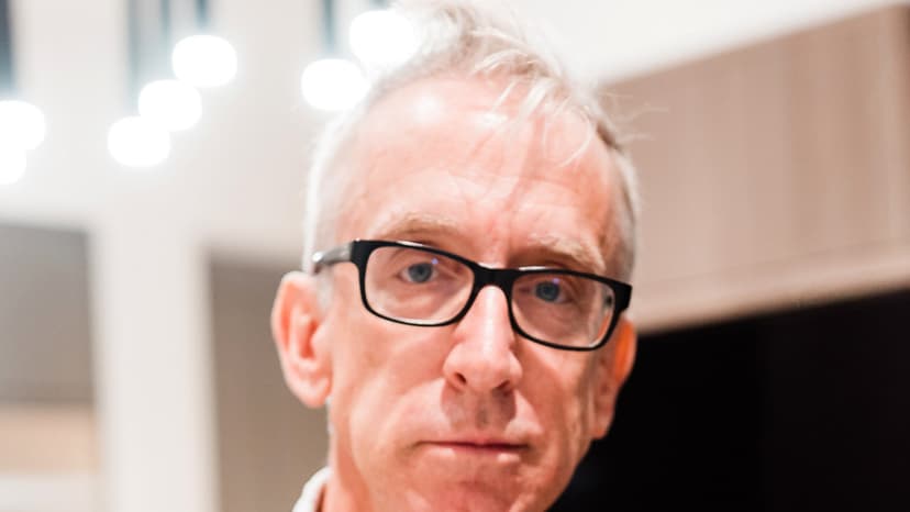 Andy Dick Drinks a Fifth of Vodka Daily, Sources Say