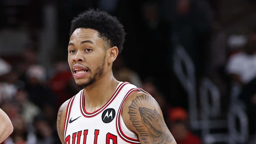 Bulls' Injury Crisis: Simons Fractures Wrist