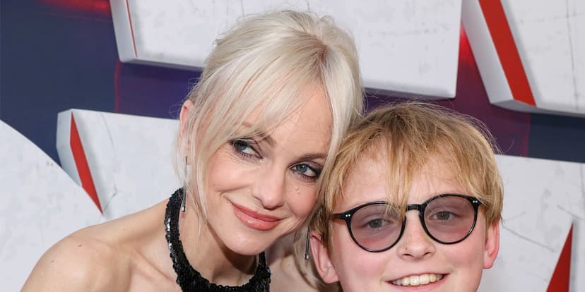 Anna Faris: Mom Guilt is a Constant Battle