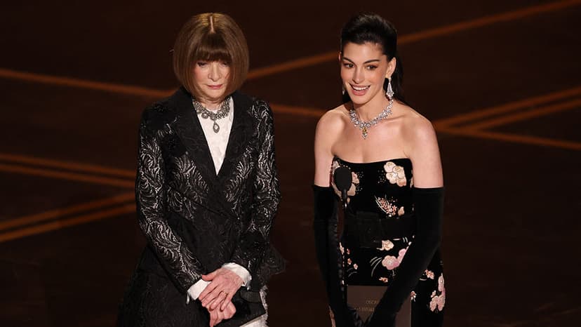 Wintour Channels Priestly at Oscars