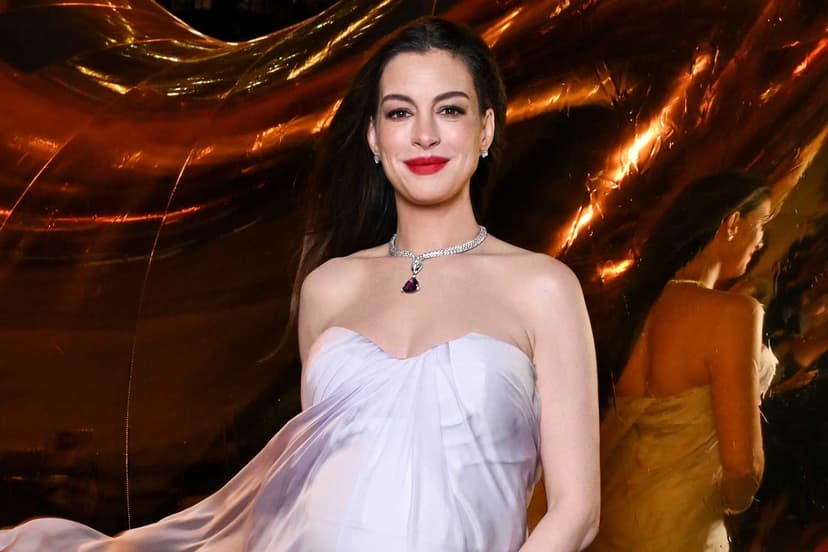 Anne Hathaway's Pregnancy Halt: No Spicy Wings for Star