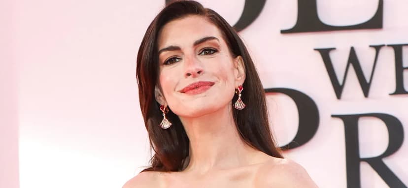 Anne Hathaway's Surprise Third Pregnancy!