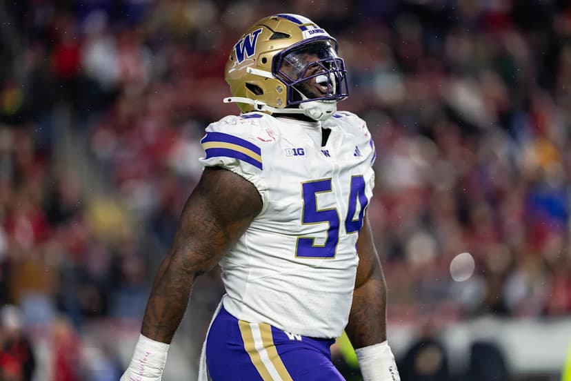 Thompson: Speedster Eyes NFL Despite Size Concerns