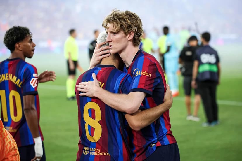 Gordon Blown Away by Barcelona's Dominance