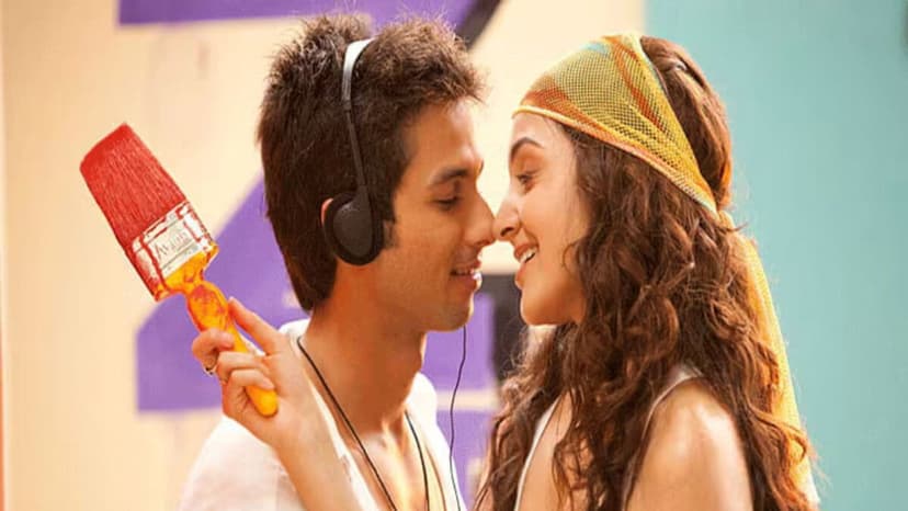 Anushka Sharma Tells Shahid Kapoor to "Shut Up"!