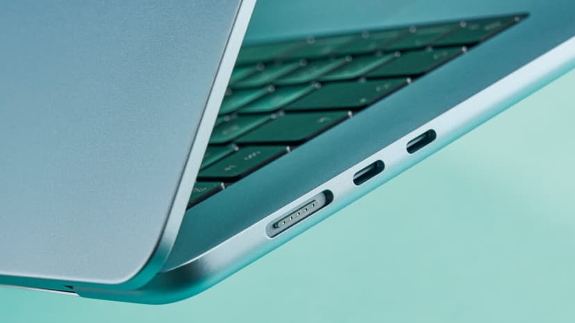 Apple's New MacBook: Colorful, Cheap, and Compromised?