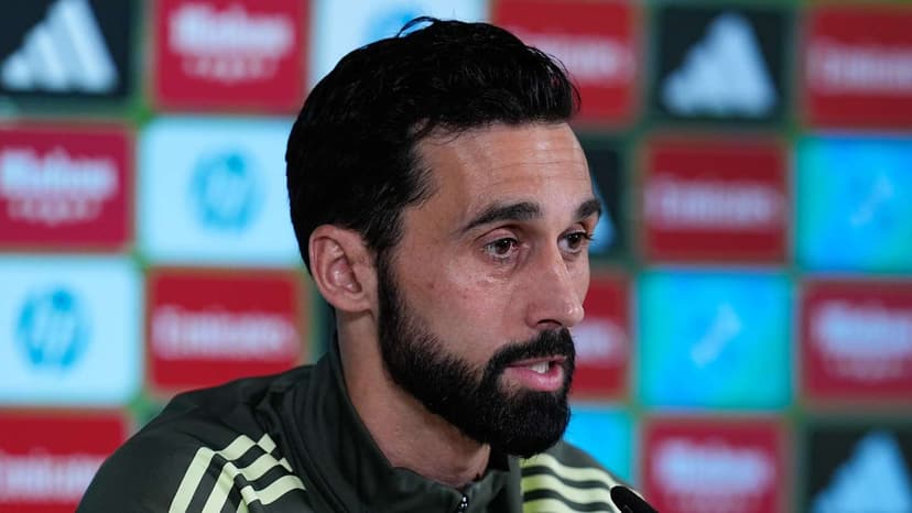 Arbeloa Tackles Player Concerns & Team Unity