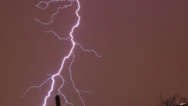 Arizona Braces for Monsoon Fury: Storms Unleash Threat Across State